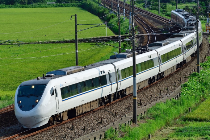 Jr西日本 681系電車 しらさぎ 加賀温泉駅 鉄道フォト 写真 By 岡ちゃんさん レイルラボ Raillab