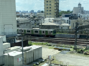 JR東日本E235系電車 鉄道フォト・写真 by Jushinさん 池袋駅 (JR)：2021年05月23日13時ごろ
