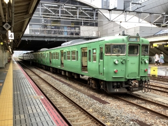 JR西日本 クハ111形 クハ111-5703 鉄道フォト・写真 by てばどめさん 京都駅 (JR)：2021年08月16日17時ごろ