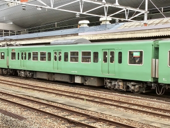 JR西日本 モハ113形 モハ113-7705 鉄道フォト・写真 by てばどめさん 京都駅 (JR)：2021年08月23日07時ごろ