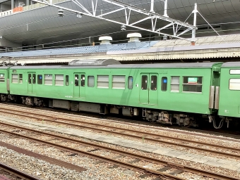JR西日本 モハ113形 モハ113-5715 鉄道フォト・写真 by てばどめさん 京都駅 (JR)：2021年08月23日10時ごろ