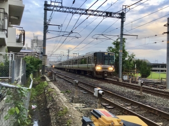 JR西日本 クハ222形 クハ222-2041 鉄道フォト・写真 by てばどめさん 西明石駅：2021年09月08日17時ごろ