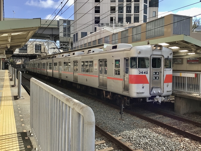 鉄道フォト・写真：山陽電車 山陽電気鉄道3000系電車 3642 舞子公園駅 鉄道フォト・写真 by てばどめさん - 撮影日 2022/12/24 12:10