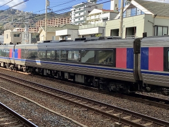 智頭急行 HOT7040形(M) スーパーはくと(特急) HOT7043 鉄道フォト・写真 by てばどめさん 須磨駅：2022年12月27日12時ごろ