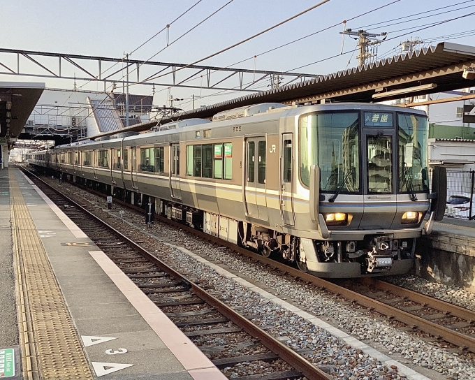 鉄道フォト・写真：JR西日本223系電車 クモハ223-2069 土山駅 鉄道フォト・写真 by てばどめ@プロフをお読み下さいさん - 撮影日 2023/03/11 17:15