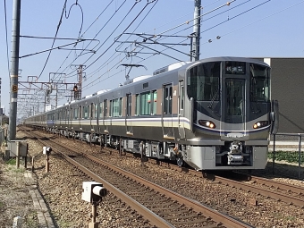 JR西日本 クモハ225形 クモハ225-129 鉄道フォト・写真 by てばどめさん 西明石駅：2023年02月17日13時ごろ