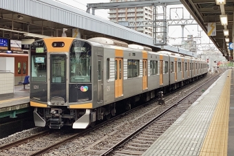 阪神電鉄 阪神1201形(Tc) 1211 鉄道フォト・写真 by てばどめさん 尼崎駅 (阪神)：2024年04月23日09時ごろ