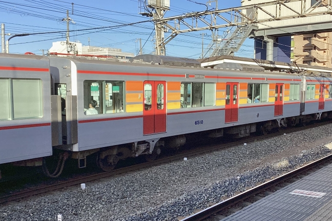 鉄道フォト・写真：山陽電車 山陽電気鉄道6000系電車 6510 荒井駅 (兵庫県) 鉄道フォト・写真 by てばどめさん - 撮影日 2023/08/11 17:39