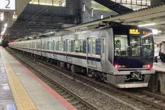 JR西日本 クモハ321形 クモハ321-16 鉄道フォト・写真 by てばどめさん 尼崎駅 (JR)：2023年04月27日20時ごろ