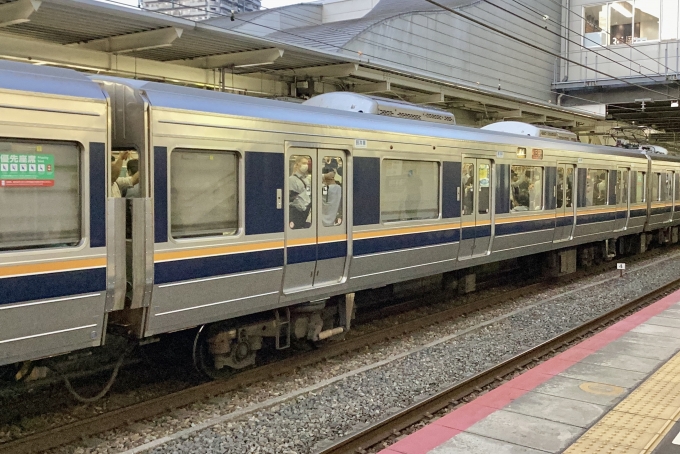 鉄道フォト・写真：JR西日本207系電車 サハ207-1024 尼崎駅 (JR) 鉄道フォト・写真 by てばどめさん - 撮影日 2023/05/31 19:07