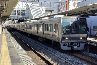 JR西日本 クハ206形 クハ206-1067 鉄道フォト・写真 by てばどめさん 野崎駅 (大阪府)：2024年01月29日10時ごろ