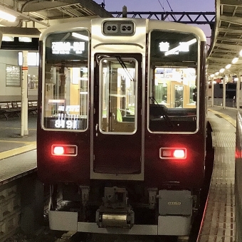 阪急電鉄 阪急8150形(Tc) 8191 鉄道フォト・写真 by てばどめさん 箕面駅：2023年01月10日17時ごろ