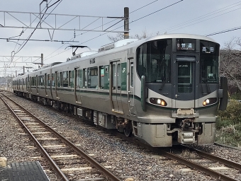 JR西日本 クモハ227形 クモハ227-1028 鉄道フォト・写真 by てばどめさん 三輪駅：2023年01月02日12時ごろ