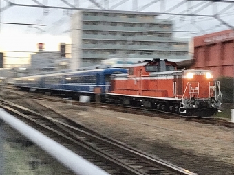 JR西日本 国鉄DD51形ディーゼル機関車 DD51 1193 鉄道フォト・写真 by てばどめさん 大久保駅 (兵庫県)：2023年01月17日17時ごろ