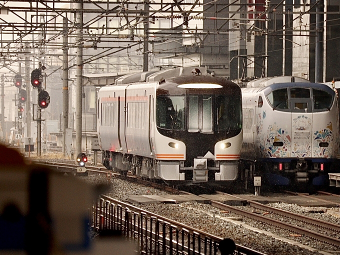 鉄道フォト・写真：JR東海HC85系 クモハ85-104 京都駅 (JR) 鉄道フォト・写真 by てばどめさん - 撮影日 2023/01/27 10:15