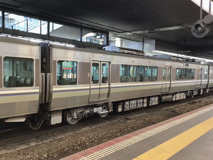 鉄道フォト・写真：JR西日本223系電車 モハ223-2186 大阪駅 鉄道フォト・写真 by てばどめ@プロフをお読み下さいさん - 撮影日 2023/01/01 12:55