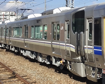 JR西日本 クモハ225形 クモハ225-130 鉄道フォト・写真 by てばどめさん 大久保駅 (兵庫県)：2023年01月30日11時ごろ