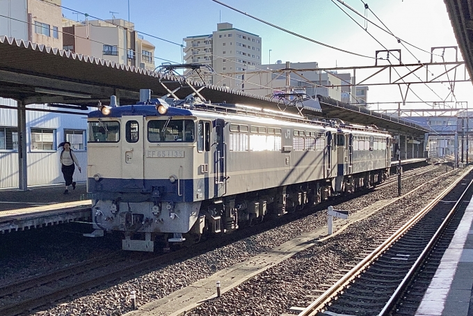 鉄道フォト・写真：JR西日本 国鉄EF65形電気機関車 EF65 1135 西明石駅 鉄道フォト・写真 by てばどめさん - 撮影日 2023/12/13 08:49