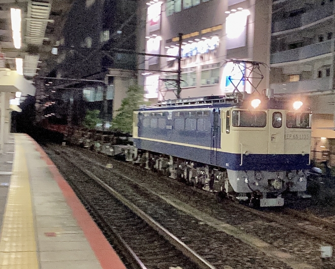 鉄道フォト・写真：JR西日本 国鉄EF65形電気機関車 EF65 1135 尼崎駅 (JR) 鉄道フォト・写真 by てばどめさん - 撮影日 2023/06/26 19:45