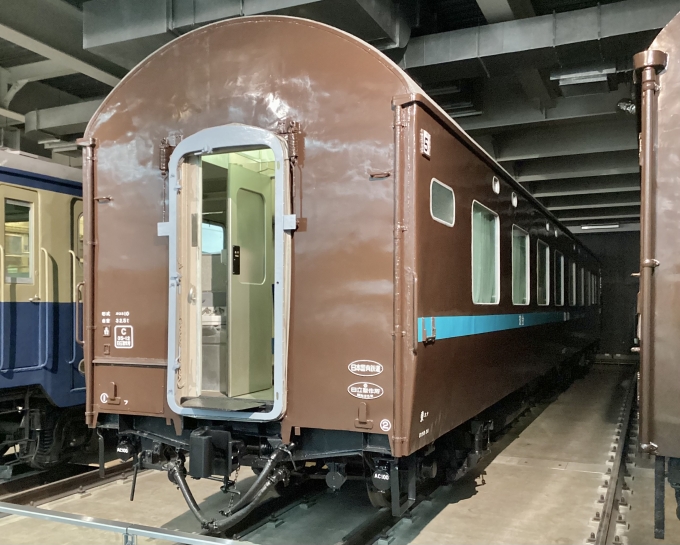 鉄道フォト・写真：国鉄10系客車 オロネ10 27 金城ふ頭駅 鉄道フォト・写真 by てばどめさん - 撮影日 2024/04/06 16:02