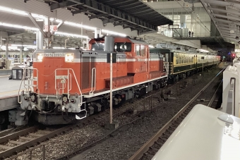 JR西日本 国鉄DD51形ディーゼル機関車 DD51 1193 鉄道フォト・写真 by てばどめさん 大阪駅：2023年10月09日20時ごろ