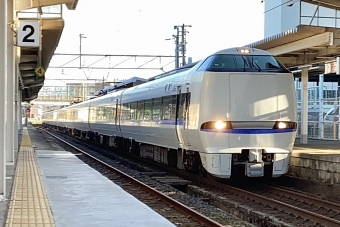 JR西日本 クロ683形 サンダーバード(特急) クロ683-4505 鉄道フォト・写真 by てばどめさん 武生駅：2023年09月09日16時ごろ