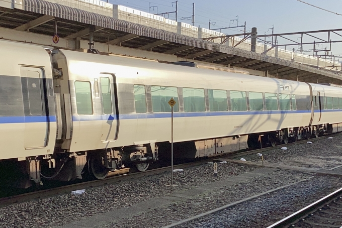 鉄道フォト・写真：JR西日本 683系電車 サンダーバード サハ683-4707 敦賀駅 (ハピライン) 鉄道フォト・写真 by てばどめさん - 撮影日 2024/03/15 16:43