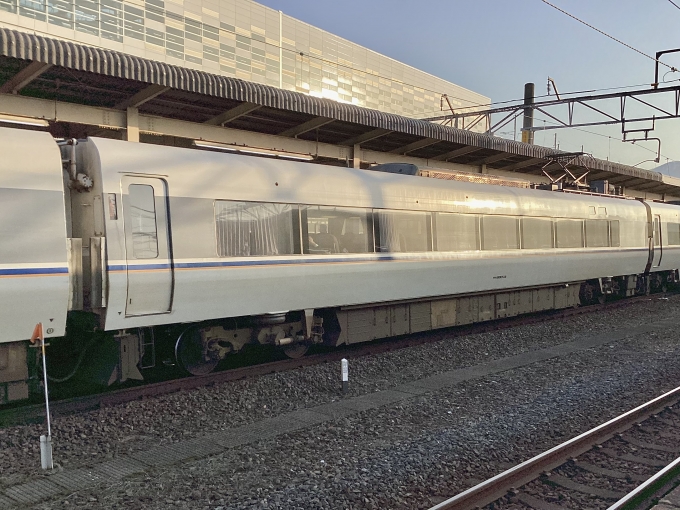 鉄道フォト・写真：JR西日本 681系電車 しらさぎ サハ680-14 敦賀駅 (ハピライン) 鉄道フォト・写真 by てばどめさん - 撮影日 2024/03/15 17:10