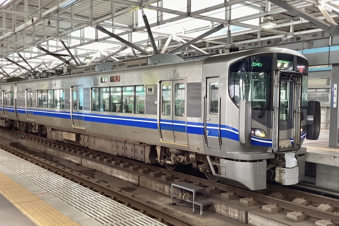 鉄道フォト・写真：JR西日本521系電車 クハ520-44 福井駅 (ハピライン) 鉄道フォト・写真 by てばどめさん - 撮影日 2024/03/10 13:55