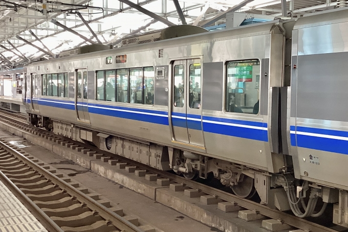 鉄道フォト・写真：JR西日本521系電車 クモハ521-44 福井駅 (ハピライン) 鉄道フォト・写真 by てばどめさん - 撮影日 2024/03/10 13:56