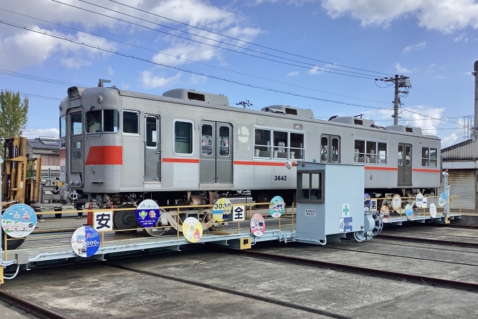 鉄道フォト・写真：山陽電車 山陽電気鉄道3000系電車 3642 東二見駅 鉄道フォト・写真 by てばどめさん - 撮影日 2023/10/28 10:46