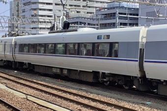 JR西日本 モハ683形 モハ683-8301 鉄道フォト・写真 by てばどめさん 金沢駅 (IRいしかわ)：2024年03月14日11時ごろ