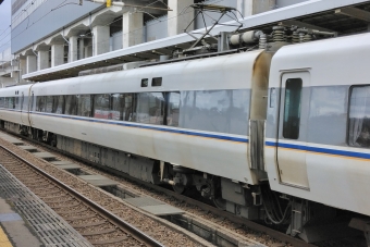 JR西日本 サハ680形 しらさぎ(特急) サハ680-10 鉄道フォト・写真 by てばどめさん 芦原温泉駅 (ハピライン)：2024年03月10日15時ごろ