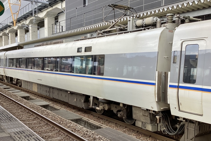 鉄道フォト・写真：JR西日本 681系電車 しらさぎ サハ680-2001 芦原温泉駅 (ハピライン) 鉄道フォト・写真 by てばどめさん - 撮影日 2024/03/10 16:27