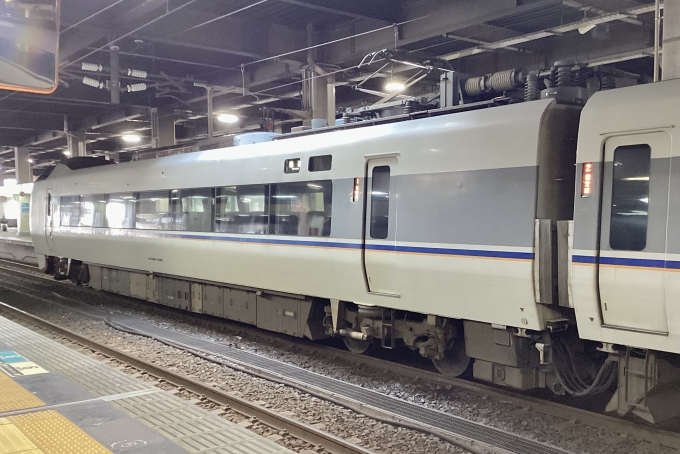 鉄道フォト・写真：JR西日本 681系電車 クハ680-508 金沢駅 (IRいしかわ) 鉄道フォト・写真 by てばどめさん - 撮影日 2024/03/14 10:10