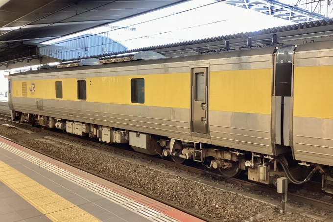 鉄道フォト・写真：JR西日本キヤ141系気動車 キヤ141-2 大阪駅 鉄道フォト・写真 by てばどめさん - 撮影日 2024/02/09 11:04