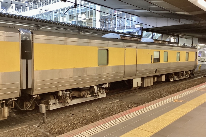 鉄道フォト・写真：JR西日本キヤ141系気動車 キクヤ141-2 大阪駅 鉄道フォト・写真 by てばどめさん - 撮影日 2024/02/09 11:04