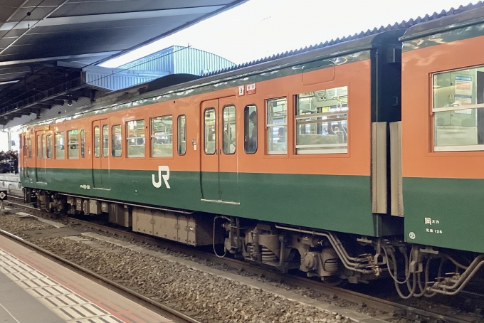 鉄道フォト・写真：JR西日本 国鉄115系電車 クモハ115-321 大阪駅 鉄道フォト・写真 by てばどめさん - 撮影日 2024/02/12 11:32