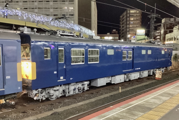 鉄道フォト・写真：JR西日本 国鉄145系電車 クモヤ145-1106 茨木駅 鉄道フォト・写真 by てばどめさん - 撮影日 2024/01/16 17:51