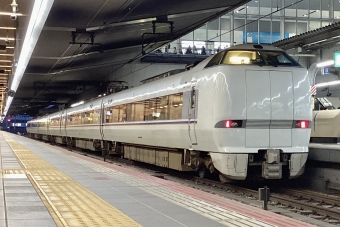 JR西日本 クモハ681形 らくラクびわこ(特急) クモハ681-2501 鉄道フォト・写真 by てばどめさん 大阪駅：2024年06月25日19時ごろ