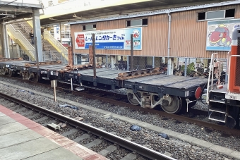 JR西日本 国鉄チキ7000形貨車 チキ7004 鉄道フォト・写真 by てばどめさん 茨木駅：2023年11月18日16時ごろ