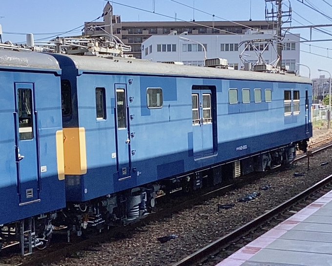 鉄道フォト・写真：JR西日本 国鉄145系電車 クモヤ145-1003 茨木駅 鉄道フォト・写真 by てばどめさん - 撮影日 2023/08/16 15:28