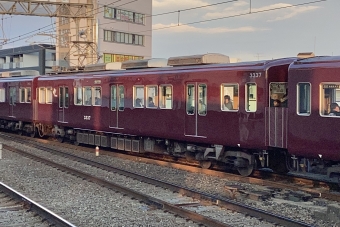 阪急電鉄 阪急3300系電車 3337 鉄道フォト・写真 by てばどめさん 茨木市駅：2024年02月10日17時ごろ