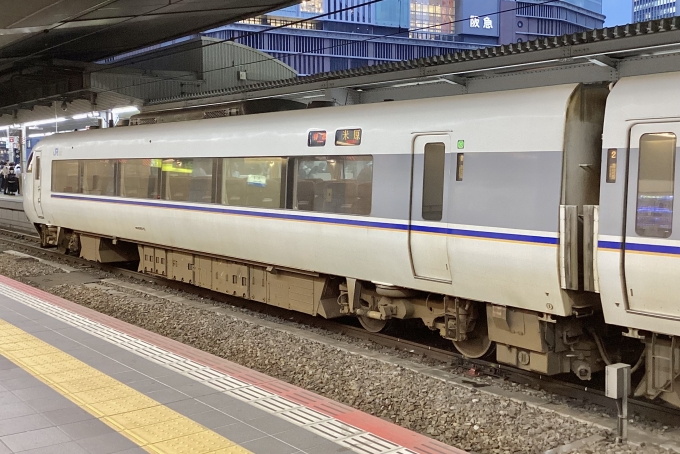 鉄道フォト・写真：JR西日本 681系電車 らくラクびわこ クロ681-5 大阪駅 鉄道フォト・写真 by てばどめさん - 撮影日 2024/07/16 19:12