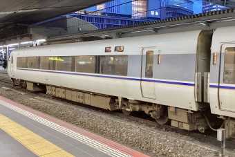 JR西日本 クロ681形 らくラクびわこ(特急) クロ681-4 鉄道フォト・写真 by てばどめさん 大阪駅：2024年07月10日19時ごろ