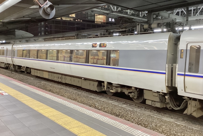 鉄道フォト・写真：JR西日本 681系電車 らくラクびわこ サハ680-2003 大阪駅 鉄道フォト・写真 by てばどめさん - 撮影日 2024/04/10 19:13