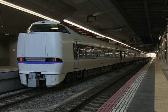 JR西日本 クモハ683形 サンダーバード(特急) クモハ683-3524 鉄道フォト・写真 by てばどめさん 大阪駅：2024年03月10日07時ごろ