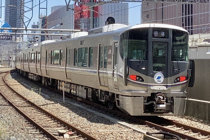 鉄道フォト・写真：JR西日本225系電車 クモハ224-127 大阪駅 鉄道フォト・写真 by てばどめさん - 撮影日 2024/05/11 11:40