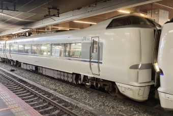 JR西日本 クハ682形 サンダーバード(特急) クハ682-8501 鉄道フォト・写真 by てばどめさん 大阪駅：2024年05月11日11時ごろ