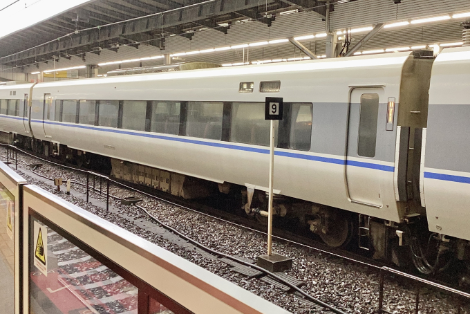 JR西日本 サハ683-6406 (683系) 車両ガイド | レイルラボ(RailLab)